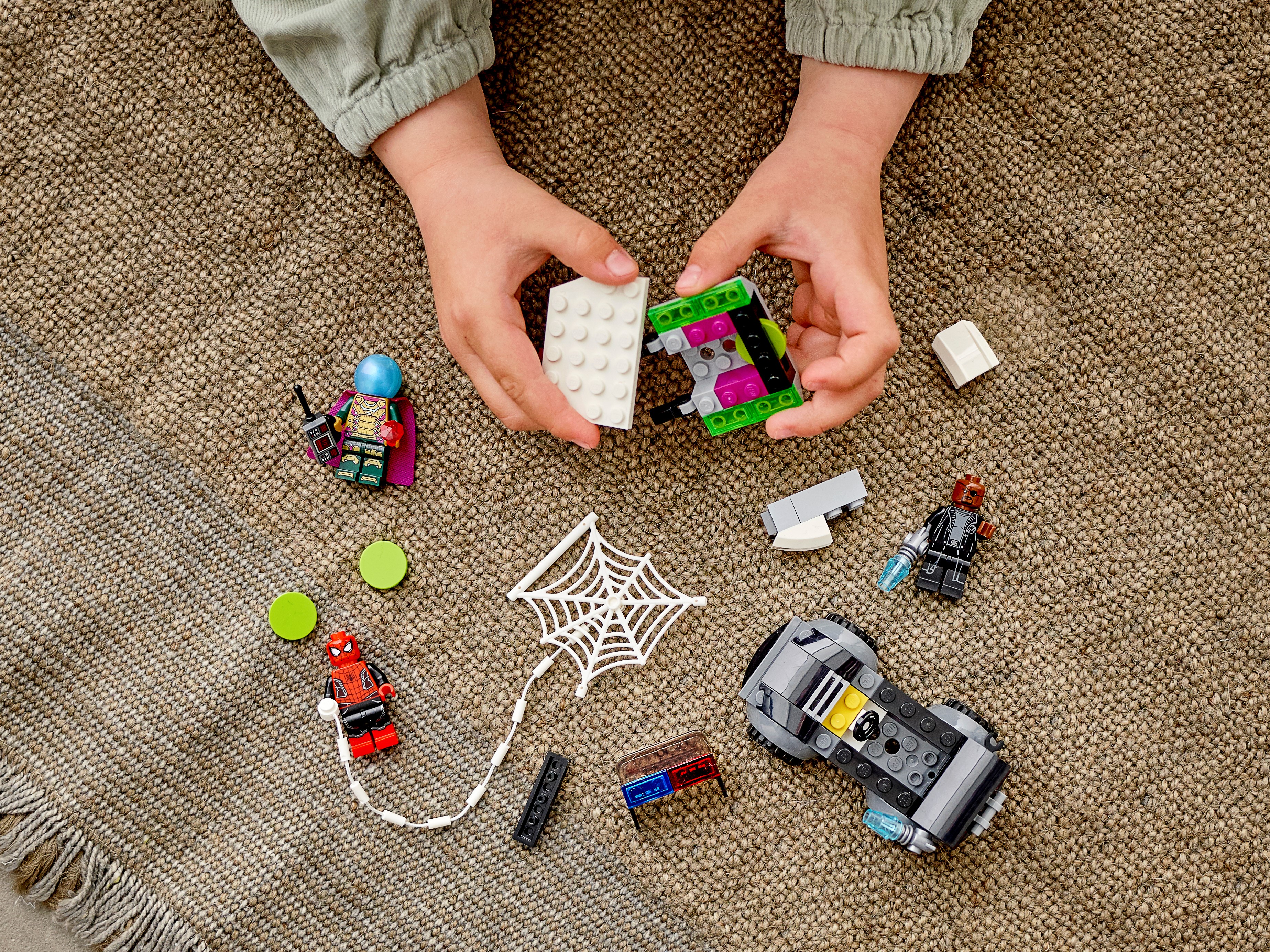 Lego 76184 marvel l'attaque du drone : spider-man contre mystério, jeu de  construction, voiture jouet pour enfant des 4 ans LEGO76184 - Conforama