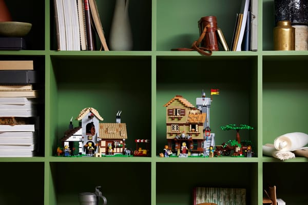 Medieval Town Square - Image 15