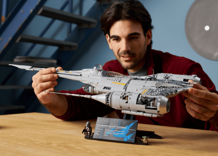 Discover the Ultimate Collector Series The Mandalorian's N-1