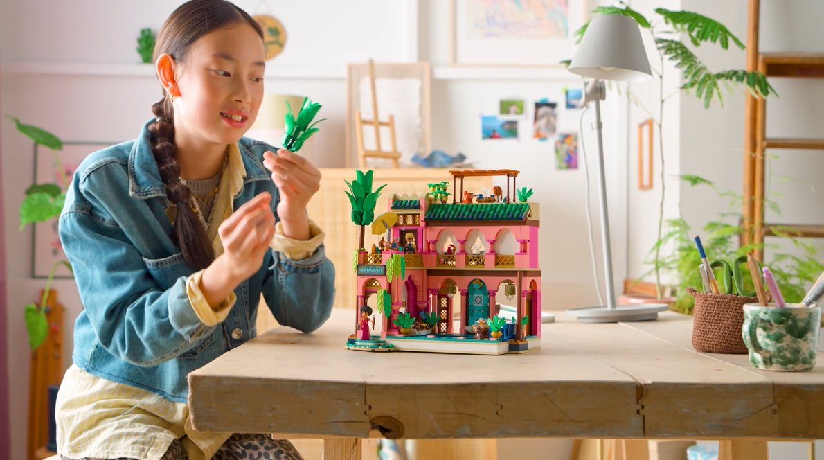 Garden Restaurant - Image 16