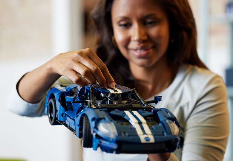 Derfor vil fans af superbiler elske den første Ford GT | Officiel LEGO® DK