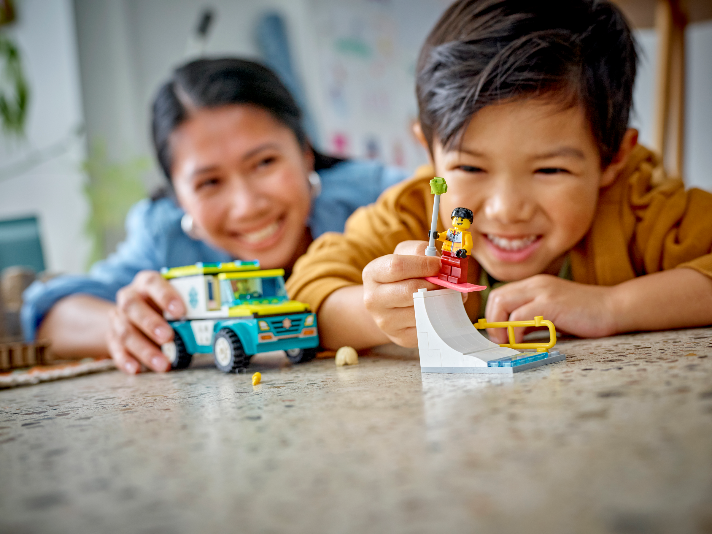 救急車とスノーボーダー 60403 | シティ |レゴ®ストア公式オンライン