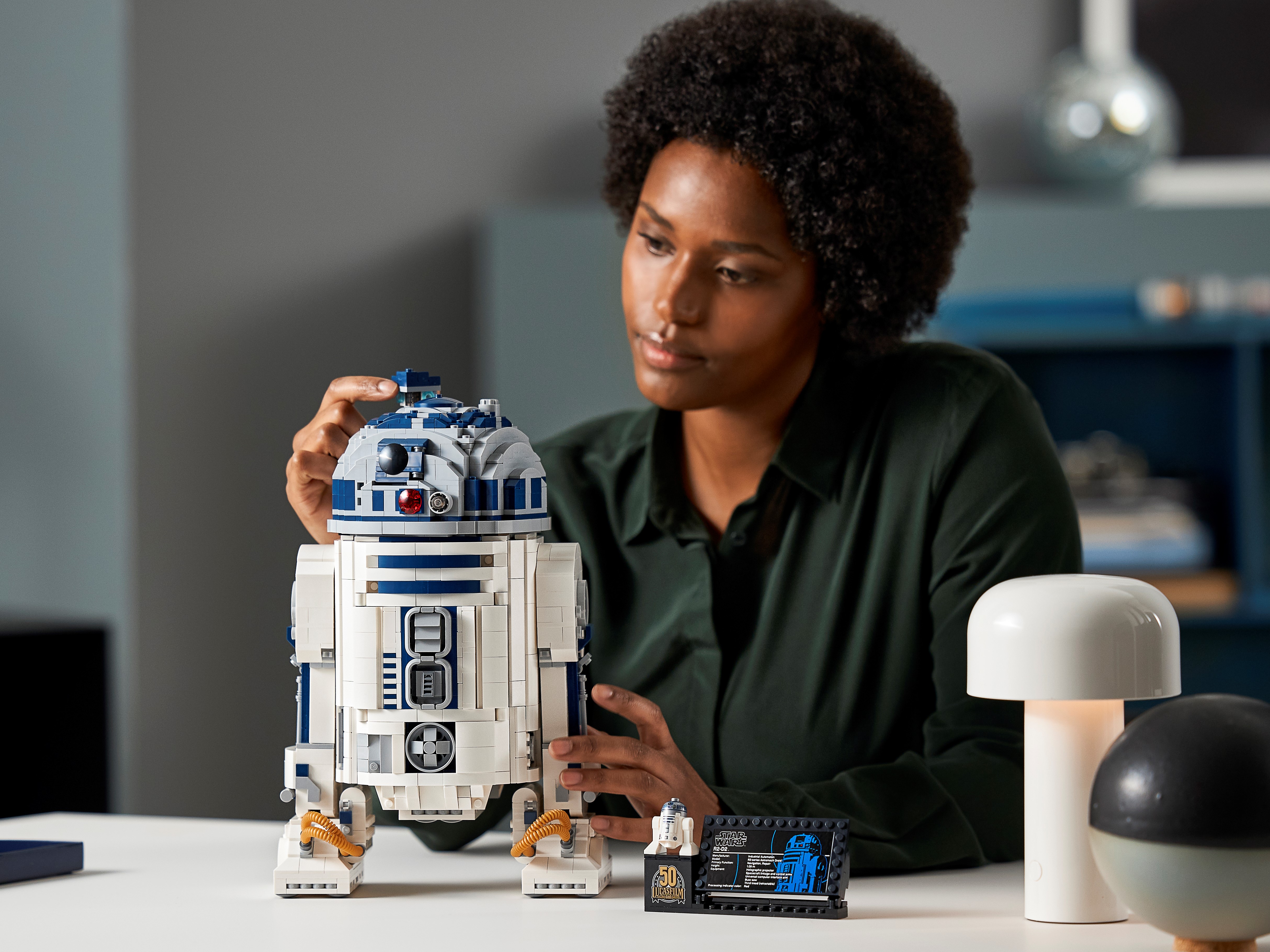 Grunde År ulykke R2-D2™ 75308 | Star Wars™ | Buy online at the Official LEGO® Shop US