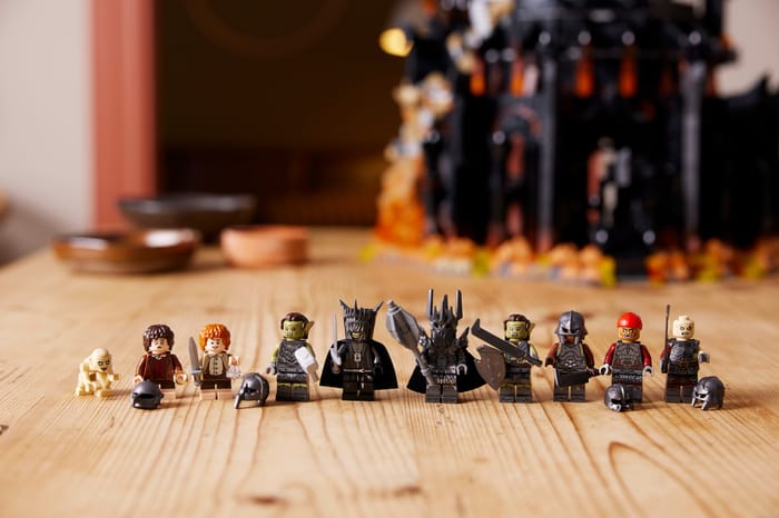 索倫之眼™ 的凝視:認識 LEGO® Icons The Lord of the Rings : Barad-dûr™ 盒組 | LEGO ...