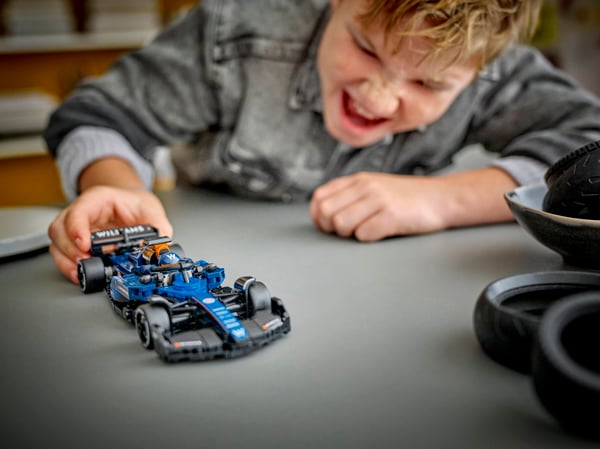 LEGO 77249 Voiture F1® Williams Racing FW46 — visuel 8 sur 8