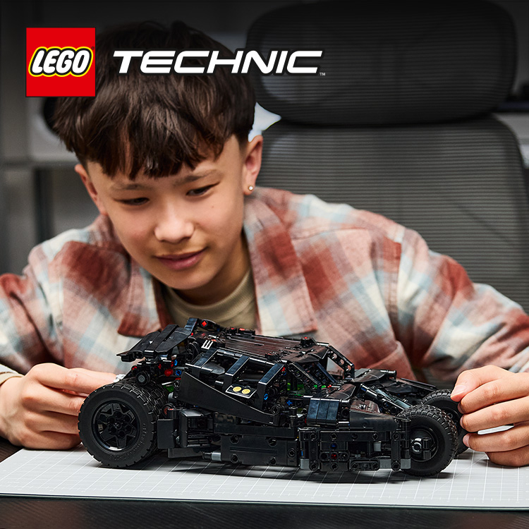Batmobile™ Tumbler 42239 | テクニック |レゴ®ストア公式オンライン