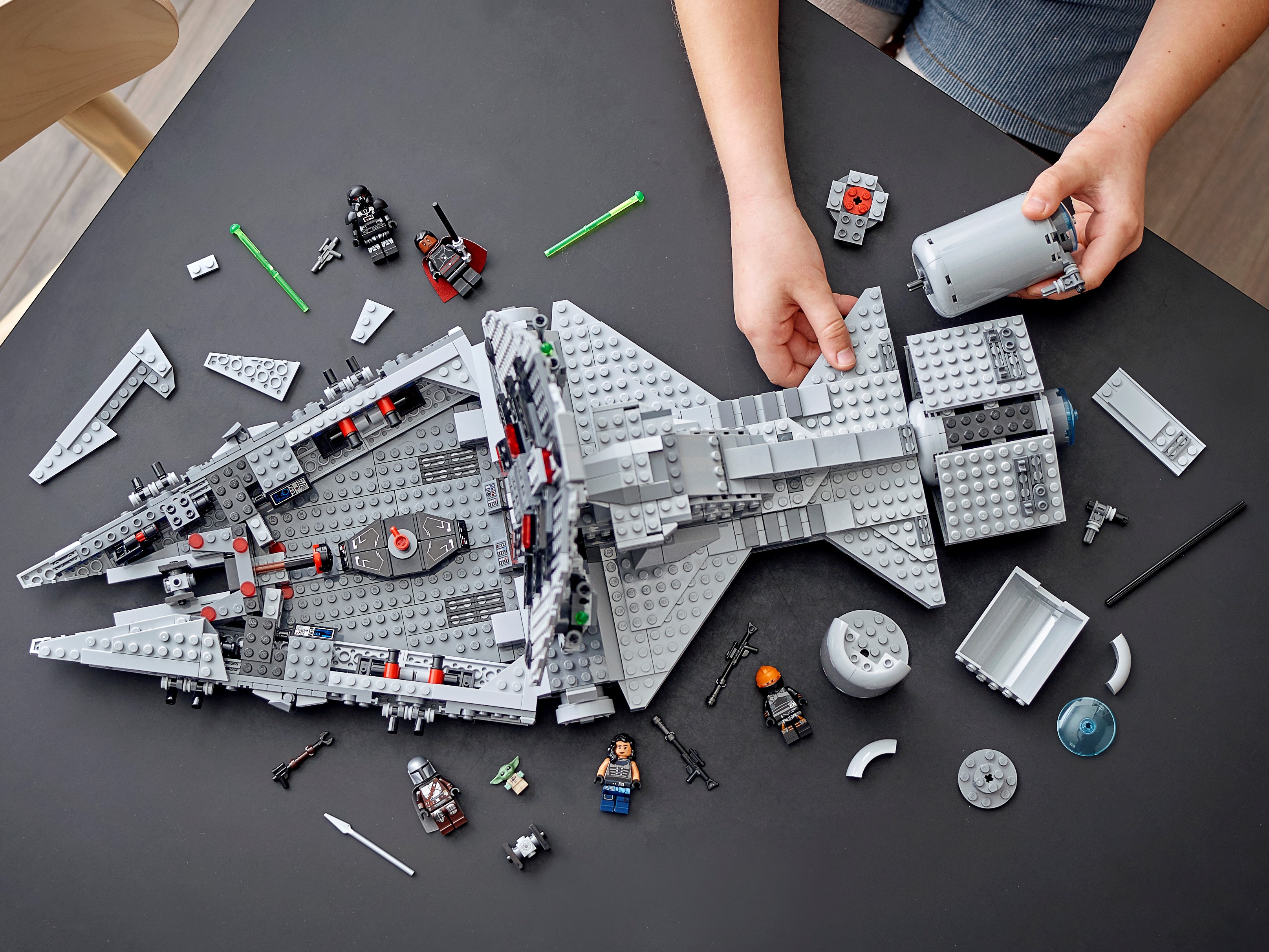 ufravigelige hjælpeløshed Fæstning Imperial Light Cruiser™ 75315 | Star Wars™ | Buy online at the Official LEGO®  Shop US