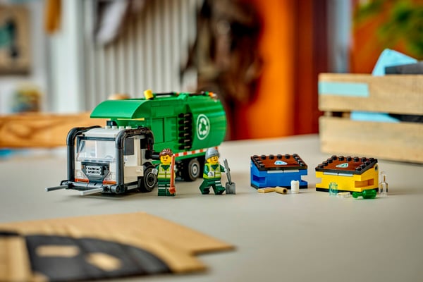 LEGO 60495 Le camion de recyclage — visuel 7 sur 8
