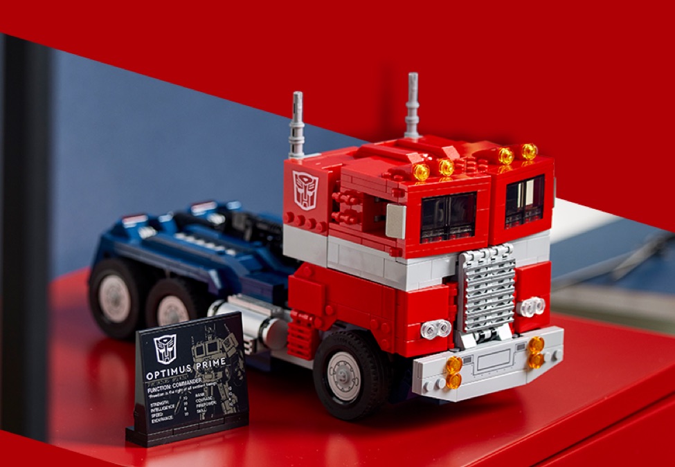 Optimus Prime    LEGO® Icons   Buy online at the