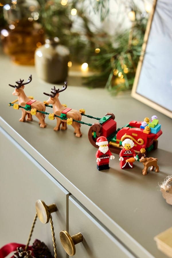 Santa's Holiday Sleigh Adventure - Image 10