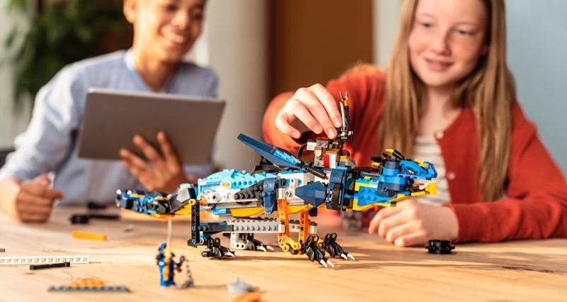 Gør din LEGO® drage levende LEGO BOOST! | Officiel Shop DK