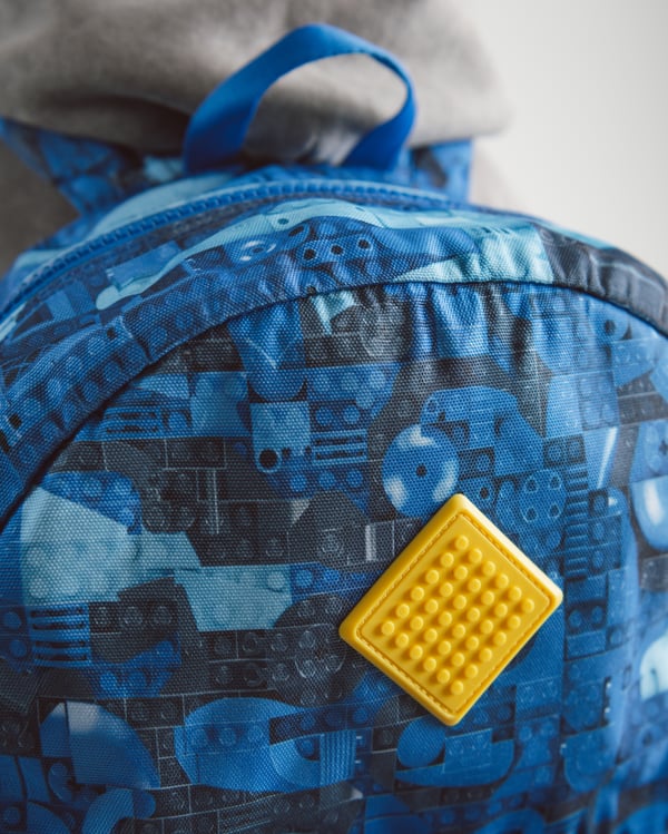 LEGO 5010427 LEGO® Herschel Heritage™ Sac à dos Youth bleu – Briques abstraites — visuel 8 sur 8