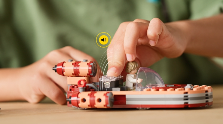 SMART Play™: Luke's Landspeeder™ - Image 15