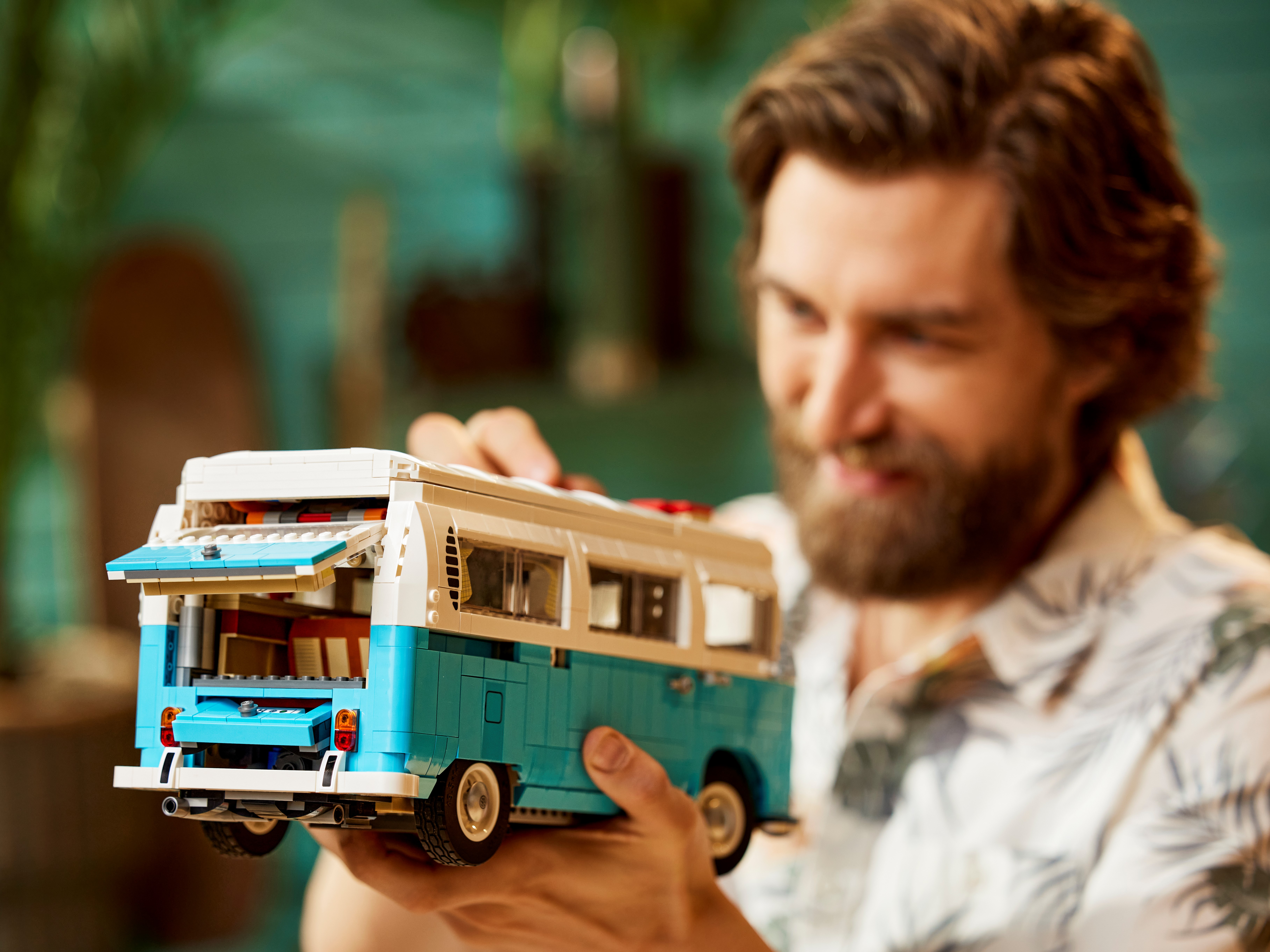 フォルクスワーゲン タイプ2バス キャンピングカー 10279 | LEGO