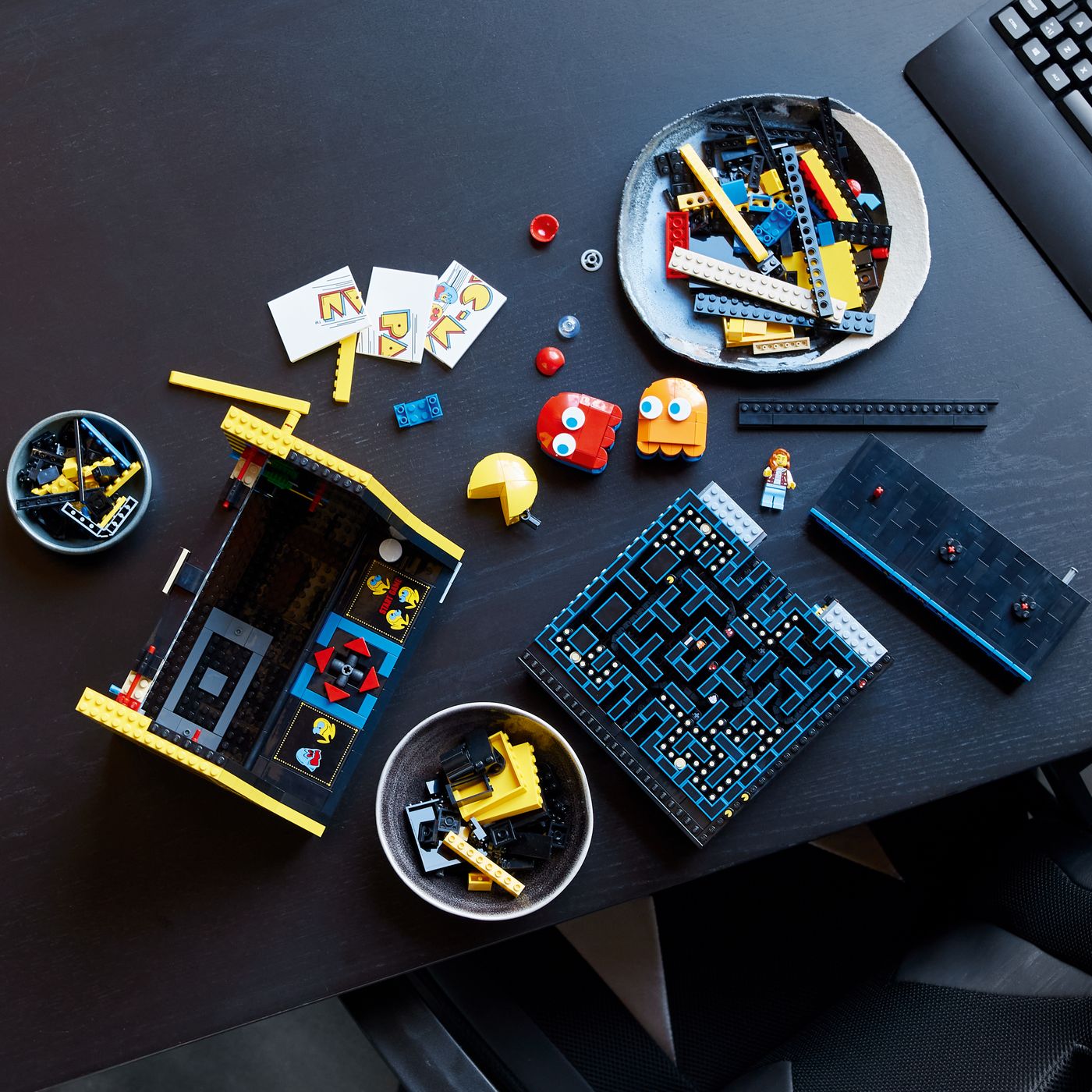 Lego Pcman How PAC-MAN was inspired by the yellow color of LEGO® bricks | Official ...