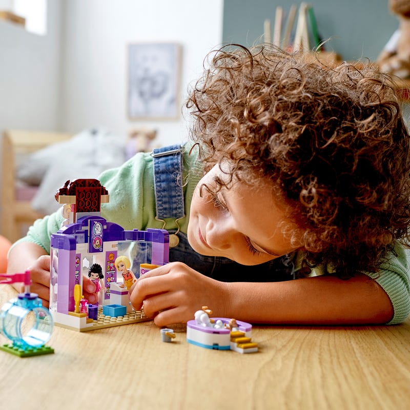 Doggy Day Care 41691 Friends Buy online at the Official LEGO