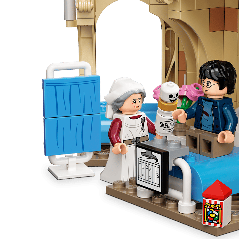 Hogwarts™ Hospital Wing 76398 | Harry Potter™ | Buy online at the Hogwarts™ Hospital Wing 76398 | Harry Potter™ | Buy online at the
