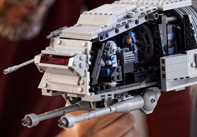 Lego's new $800 AT-AT is practically big enough to conquer a real-life  Rebel base - The Verge