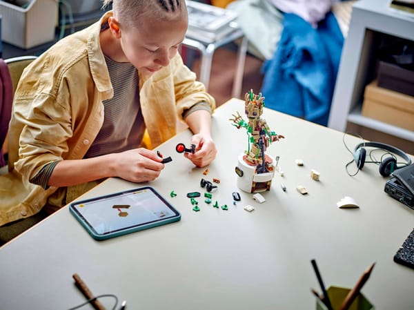 Dancing Groot - Image 9