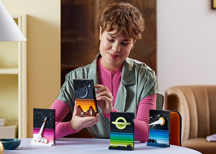 230626 Design brief Holiday listicles Aug update Space 21340 Article Image