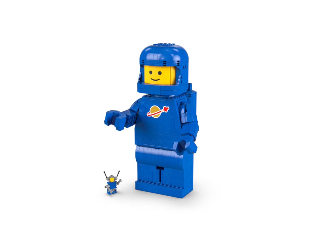 Up-Scaled Blue Astronaut Minifigure - Image 4