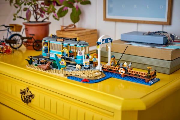 Classic Beach Streetcar - Image 12