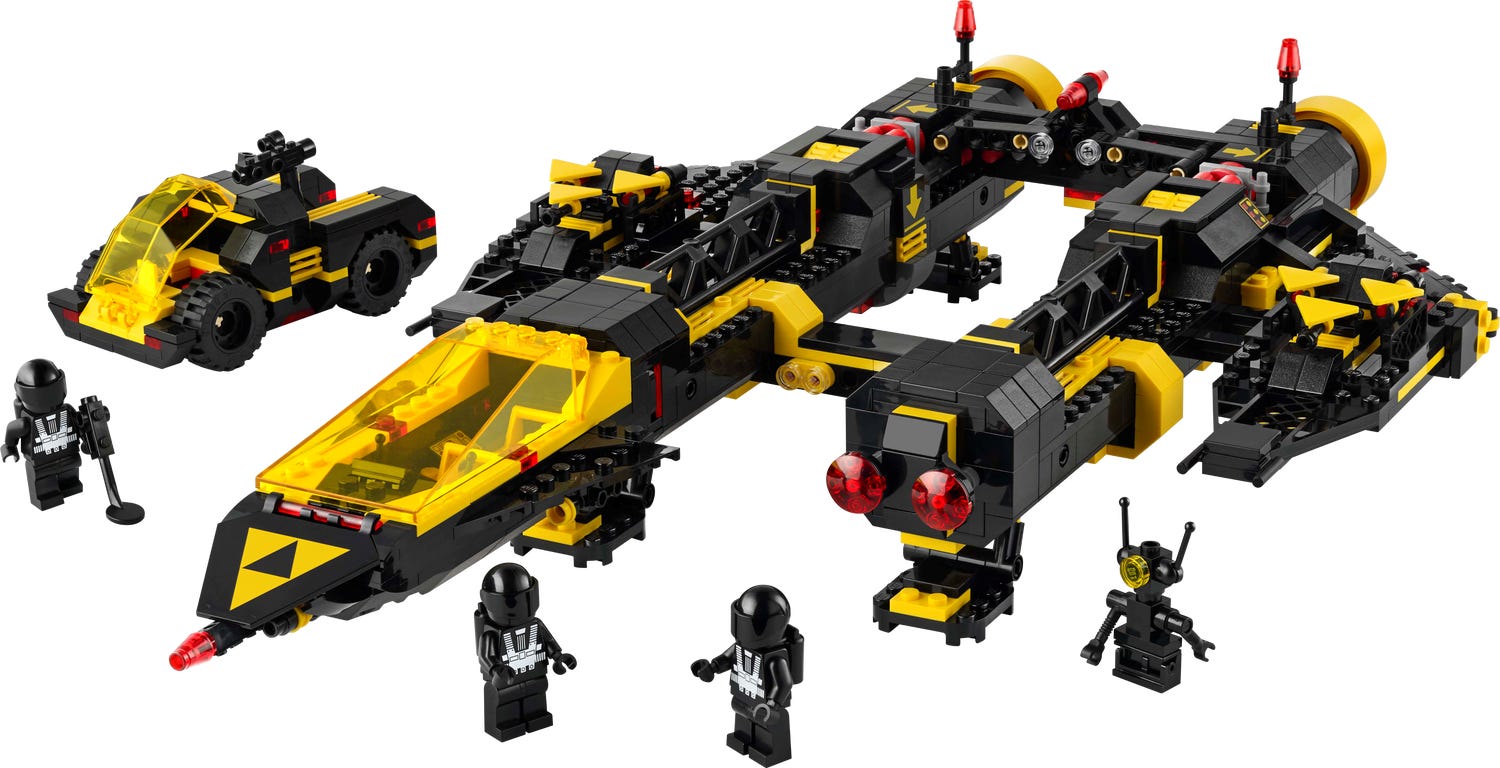 Blacktron Renegade 10355 | LEGO® Icons | Oficjalnym sklepie LEGO® PL