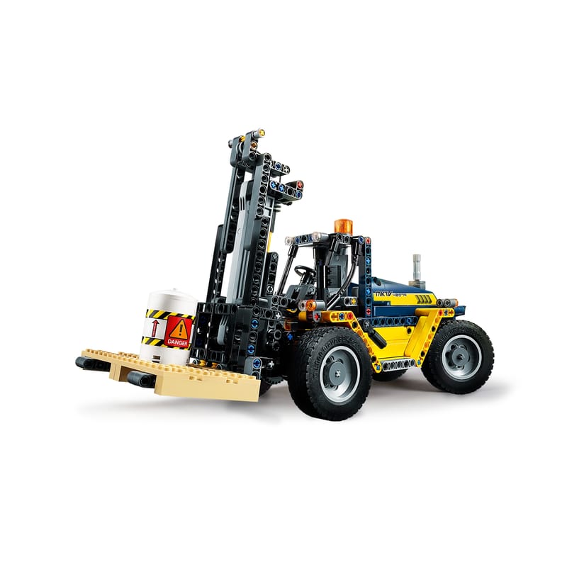 Heavy Duty Forklift 42079 Technic™ Buy online at the Official