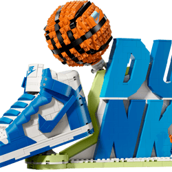 Nike Dunk x LEGO® Set