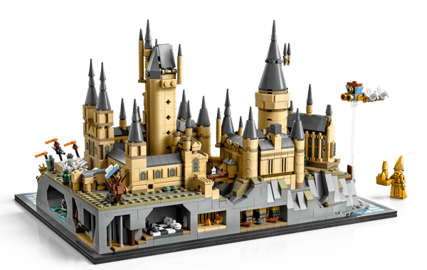LEGO 76419 Le château et le domaine de Poudlard — visuel 3 sur 8