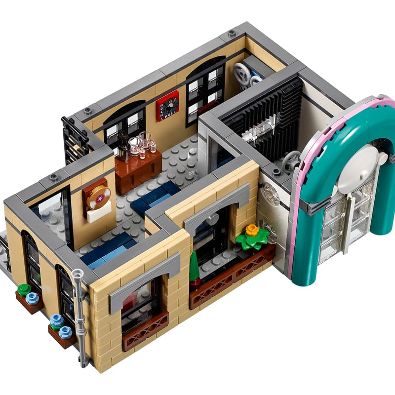 Downtown Diner 10260 Creator Expert Buy online at the Official