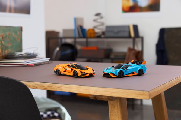 LEGO 77238 Lamborghini Revuelto et Huracán STO — visuel 7 sur 8