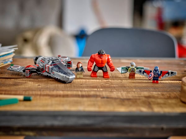 Captain America vs. Red Hulk Battle - Image 13