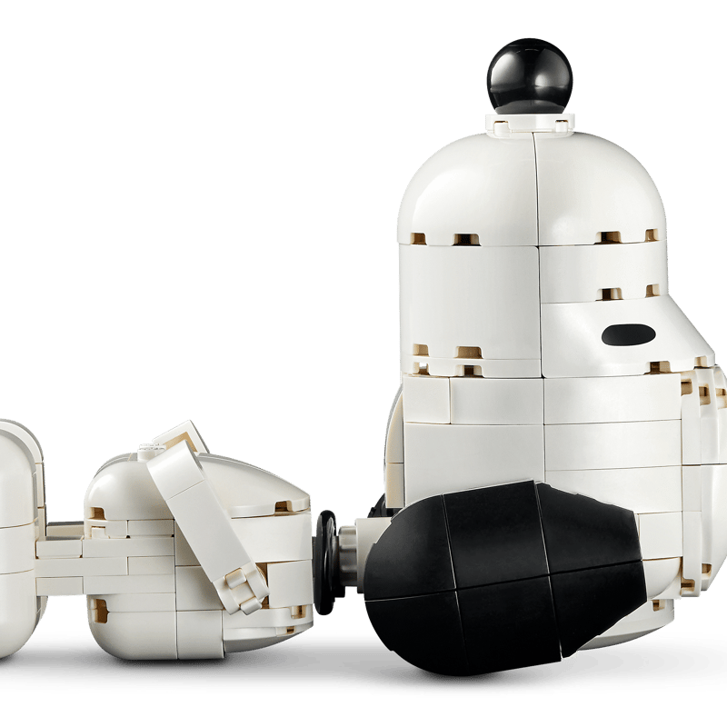 Peanuts: Snoopy's Doghouse