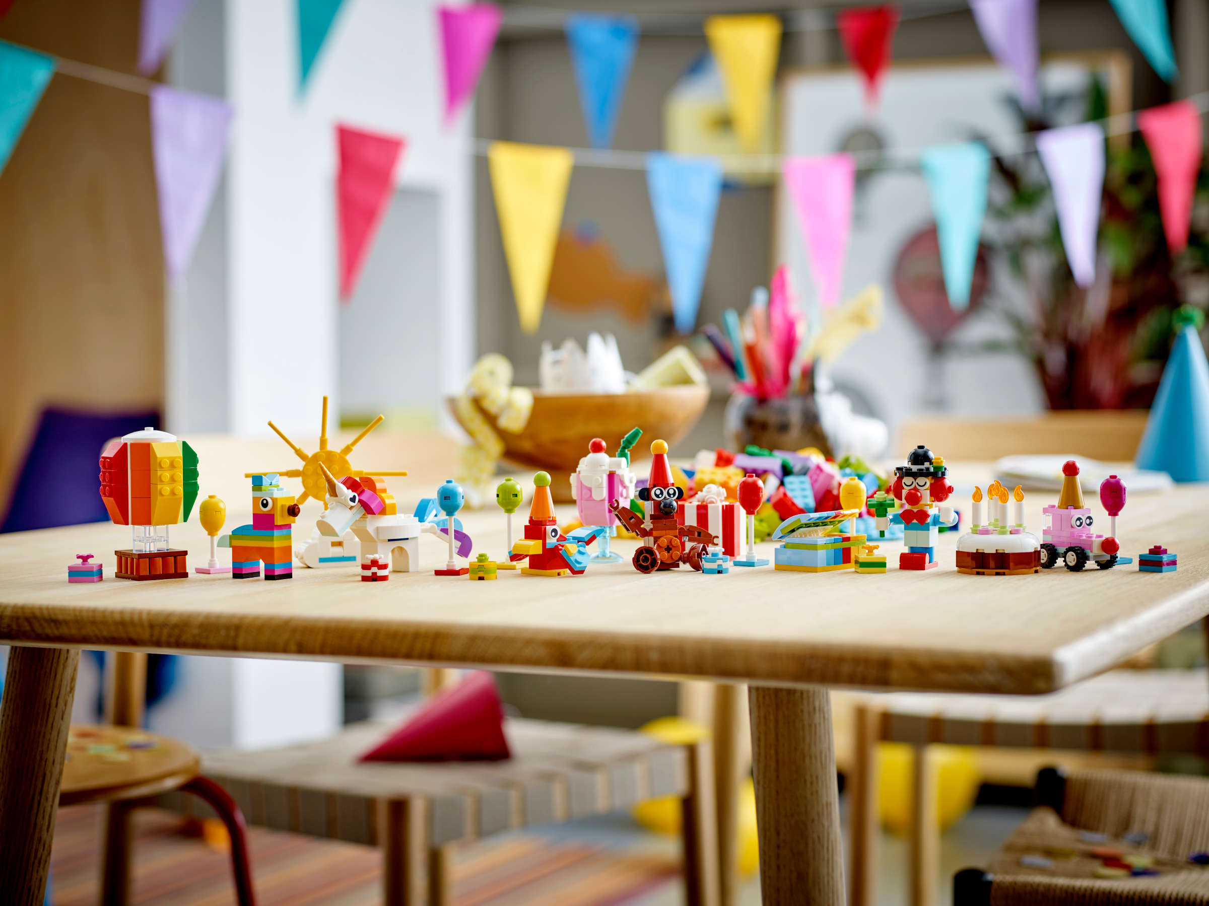 アイデアパーツ＜パーティーセット＞ 11029 | クラシック |レゴ®ストア