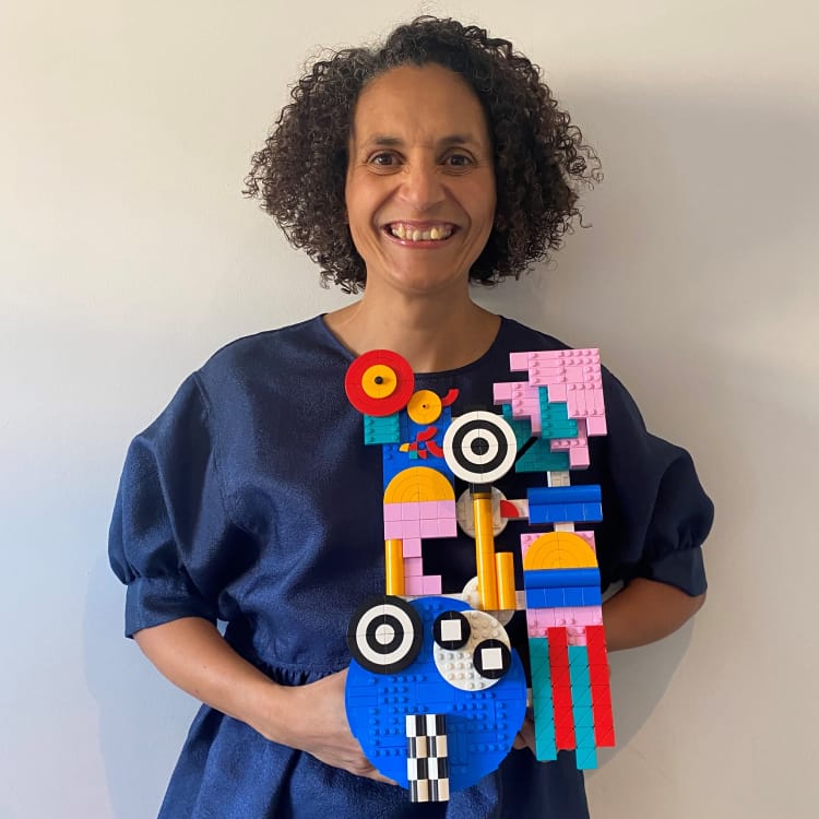 Discover the new LEGO® Art Modern Art set Official LEGO® Shop US