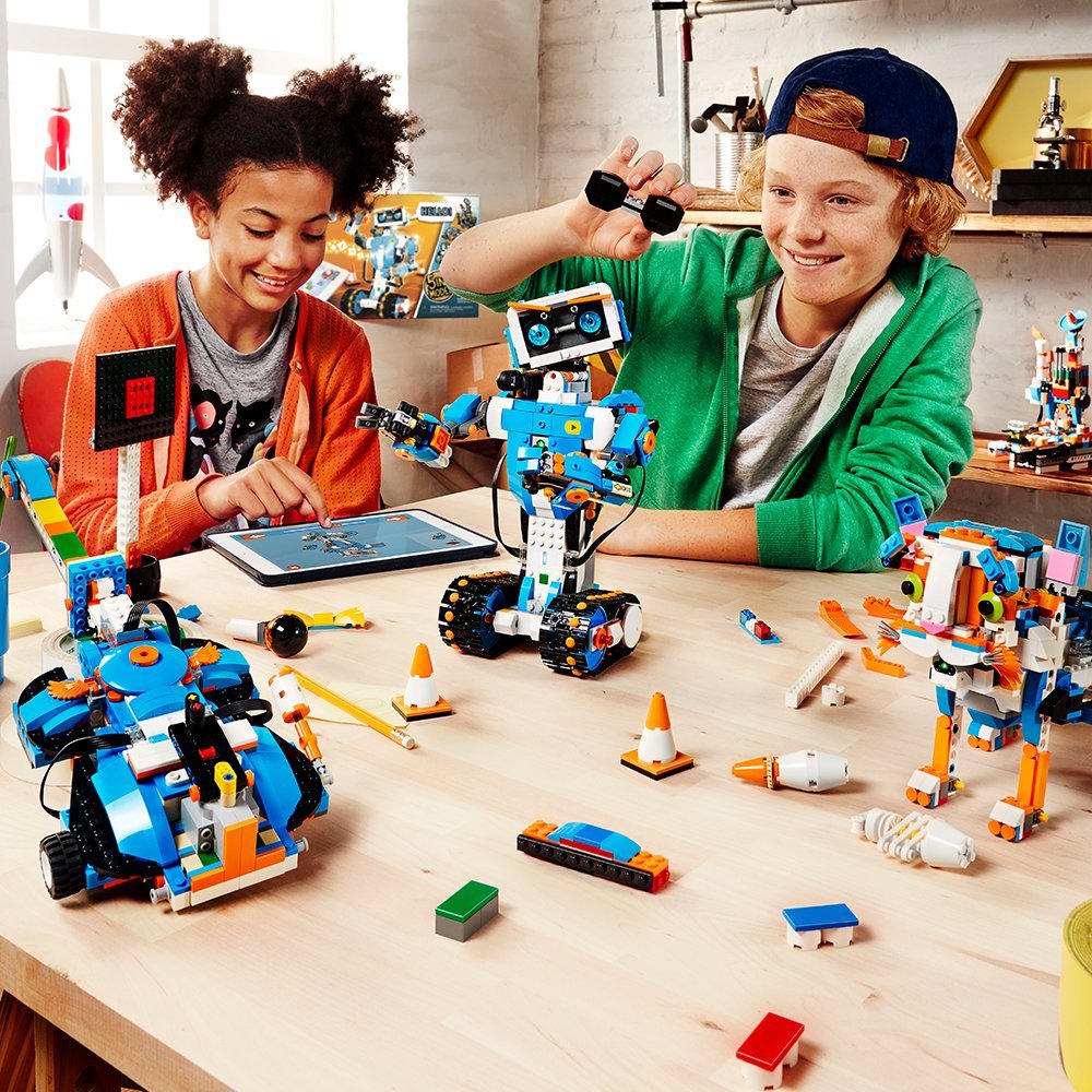 lego boost creative toolbox 17101 fun robot building set