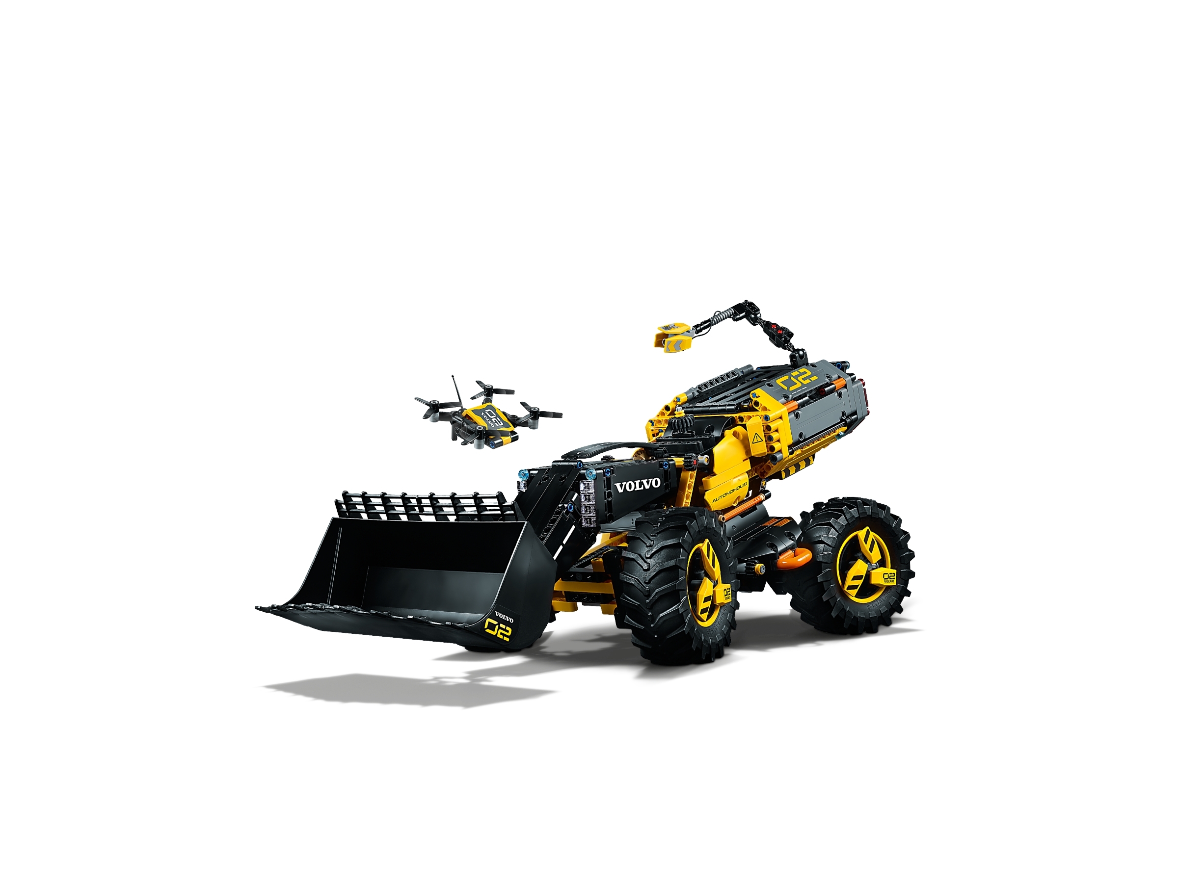 Volvo Concept Wheel Loader ZEUX 42081 | Technic™ | Buy online at the Official Shop US