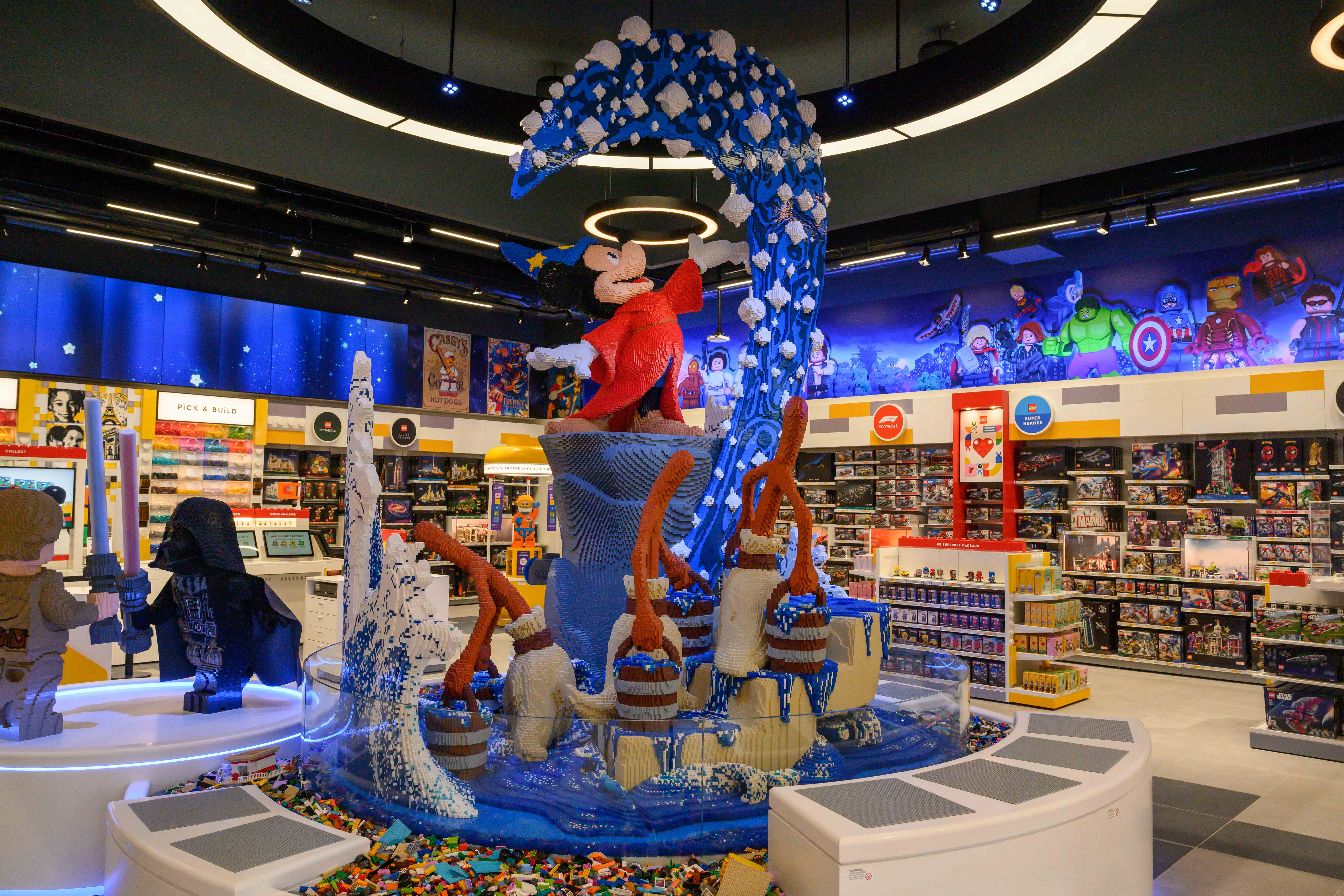Store Details - LEGO® Store at Disneyland® Paris