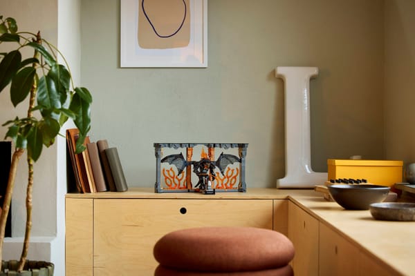 The Lord of the Rings: Balrog™ Book Nook - Image 12