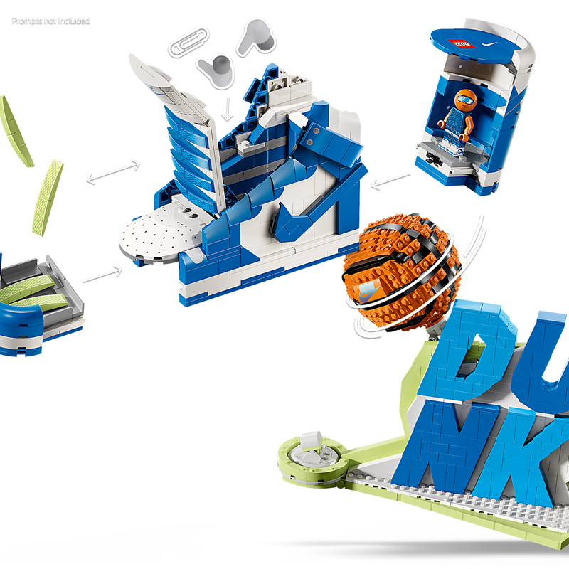 Nike Dunk x LEGO® Set