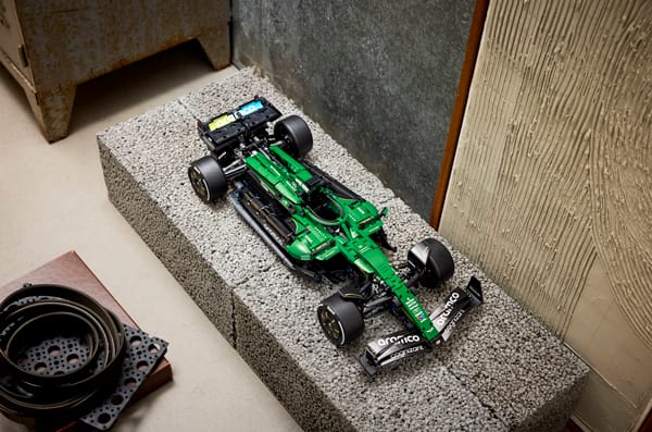 Aston Martin Aramco AMR25 F1® Car - Image 23