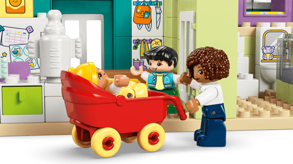LEGO 10470 La maison familiale moderne 3-en-1 — visuel 7 sur 8