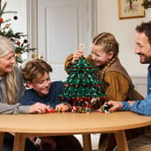 Decorazioni per l’albero di Natale di famiglia 41843 | LEGO® Icons | LEGO® Shop ufficiale IT