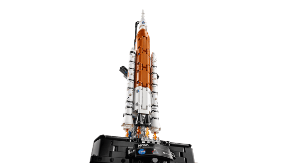 LEGO 42221 La fusée SLS NASA Artemis — visuel 3 sur 8