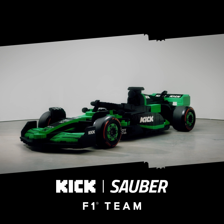 実物大のレゴ® F1®マシン・ワールドツアー – KICK Sauber F1® Team