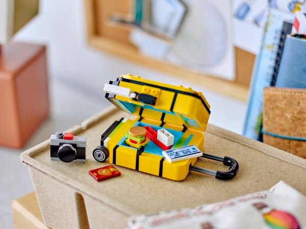 LEGO 40817 La valise jaune — visuel 5 sur 7