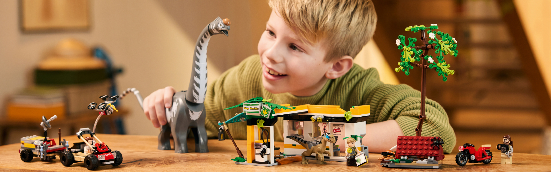 Welcome to the New LEGO® Jurassic World: Rebirth sets | Official