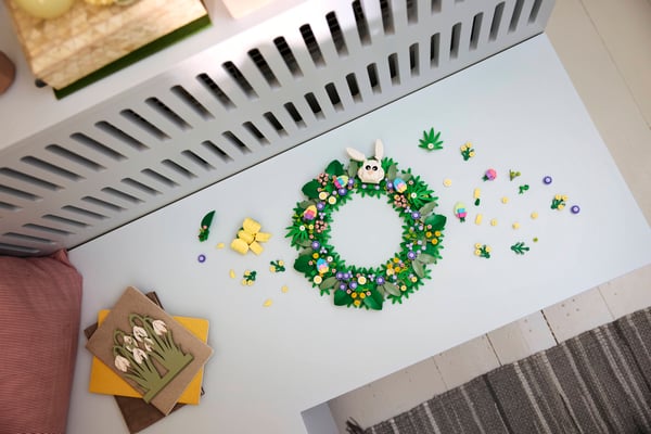LEGO 40957 La couronne printanière — visuel 7 sur 8