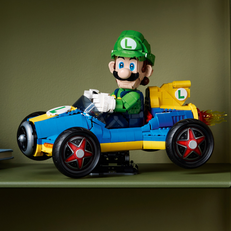 Retro Gaming Merchandise for Your Hobby Room | Official LEGO® Shop AU